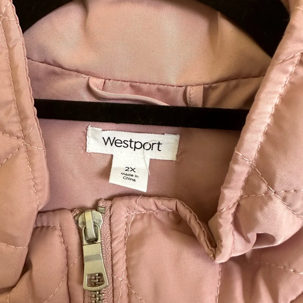 Vests/ jackets - Picture 7 of 7